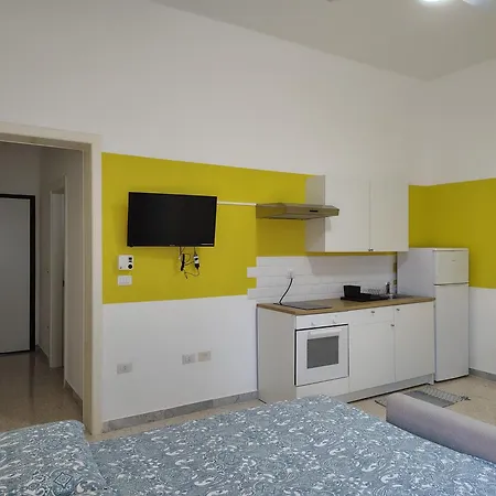 Dolce Chiara * Acquarica